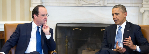 Barack Obama and Francois Hollande meeting in the Oval Office