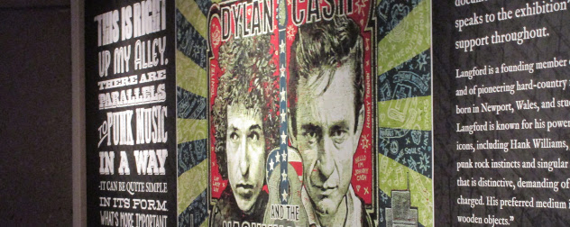 detail of mural featuring Bob Dylan and Johnny Cash