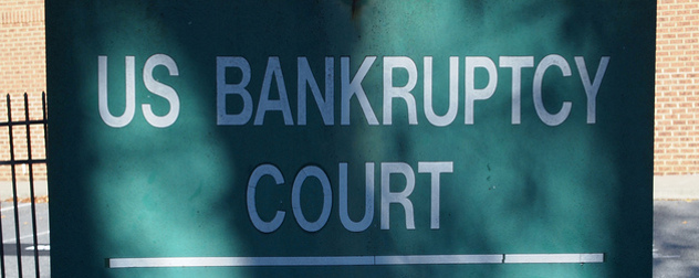 sign reading US BANKRUPTCY COURT