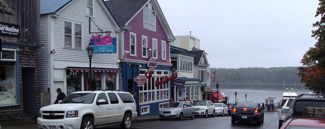 tourist shops in Bar Harbor, Maine