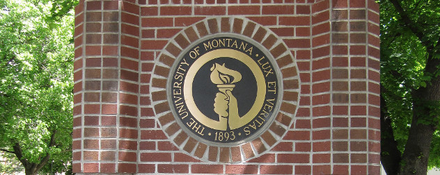 plaque at the entrace to the University of Montana with the motto 'Lux et Veritas'