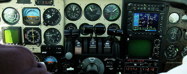 cockpit instruments in a Beechcraft Baron aircraft