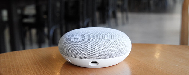 Google Home Mini.